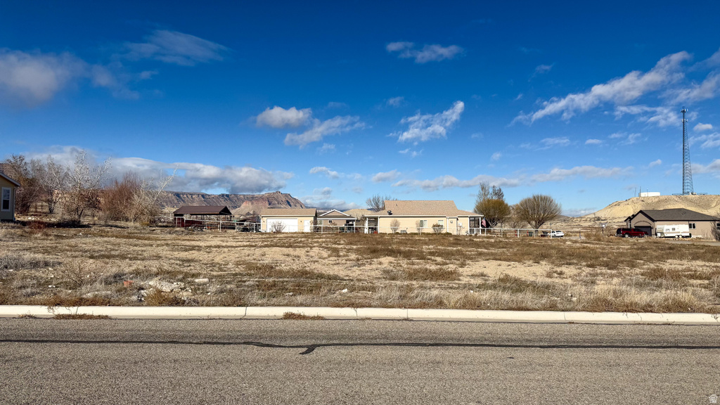 625 N 200 E Ferron, UT 84523