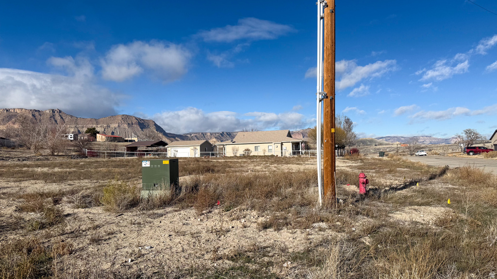 625 N 200 E Ferron, UT 84523