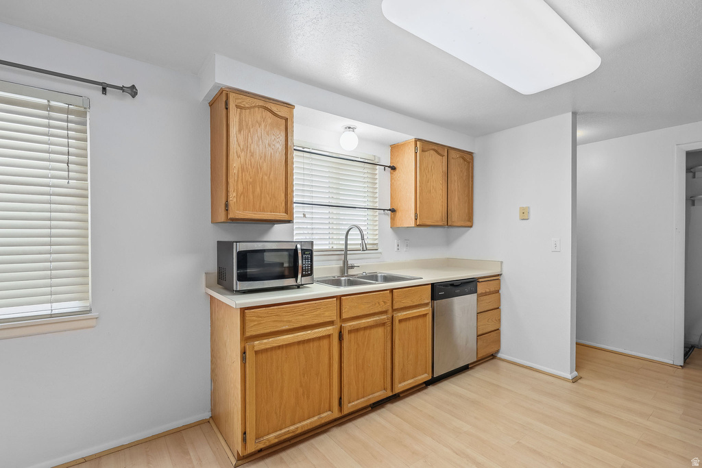 1266 E 3125 N Layton, UT 84040