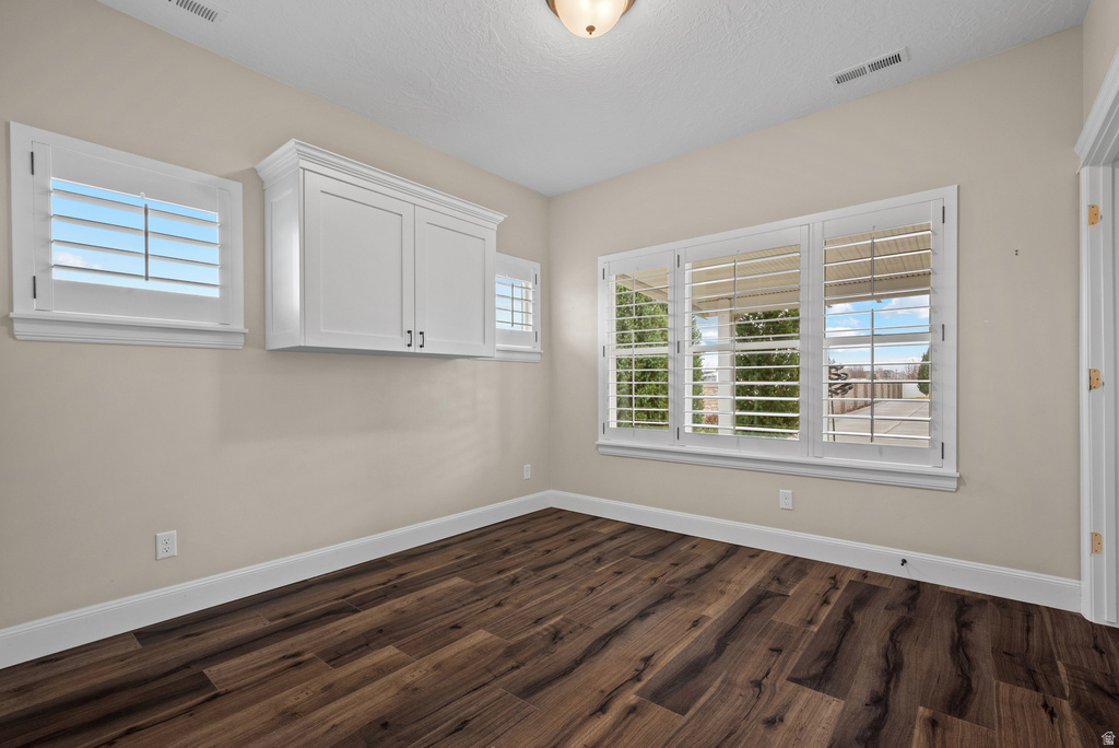 10489 S HARVEST GLORY DR South Jordan, UT 84095