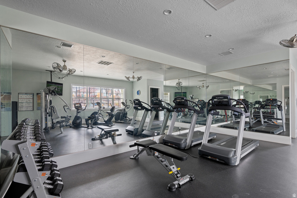 10489 S HARVEST GLORY DR South Jordan, UT 84095