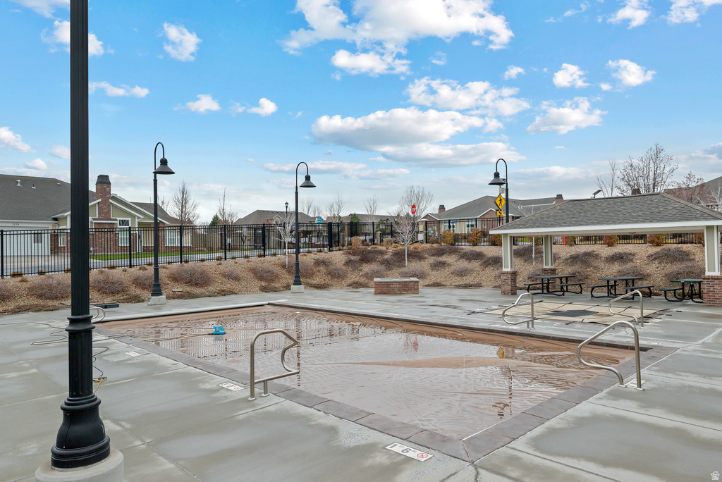 10489 S HARVEST GLORY DR South Jordan, UT 84095