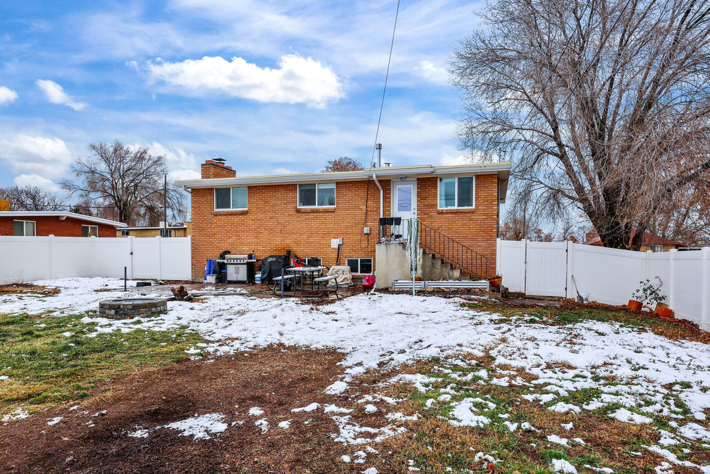 2550 W 4750 S Roy, UT 84067