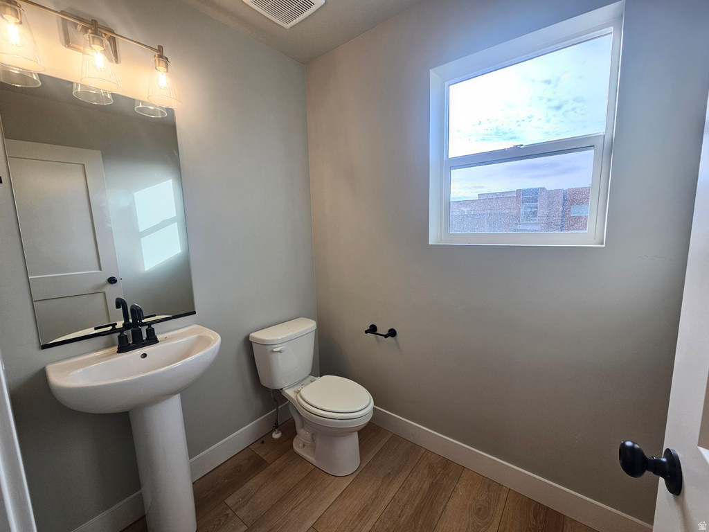 3245 S 4975 W #13 West Haven, UT 84401