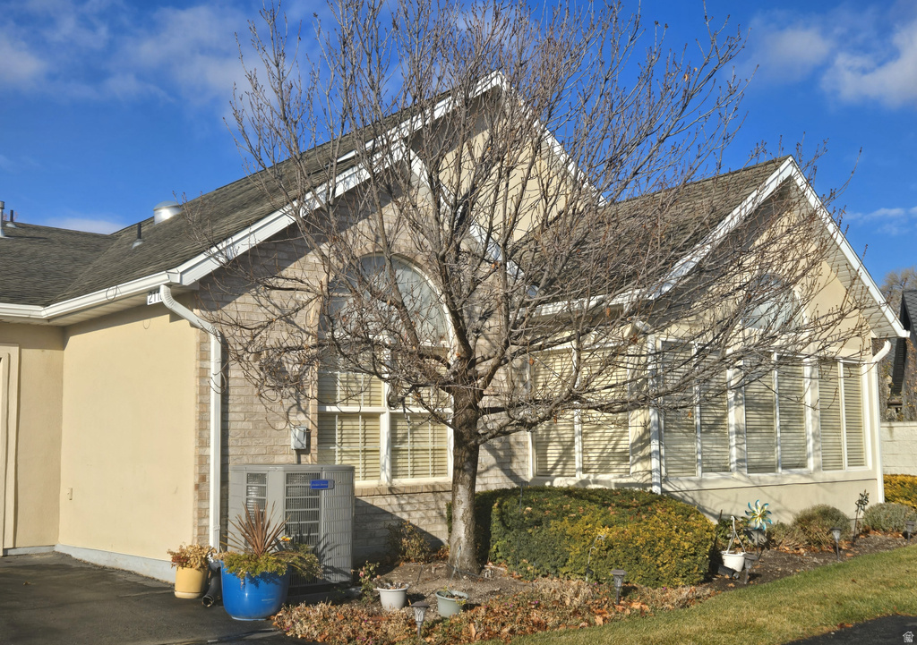 2116 W ABBEY VIEW RD West Jordan, UT 84088