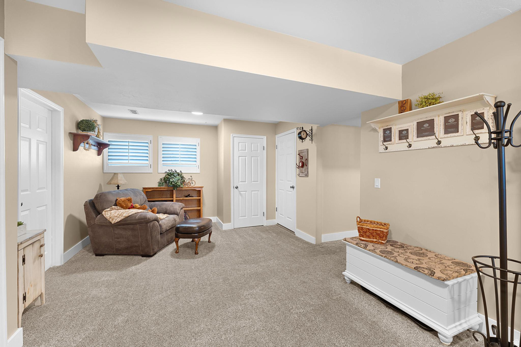 12243 S JANICE DR Riverton, UT 84065