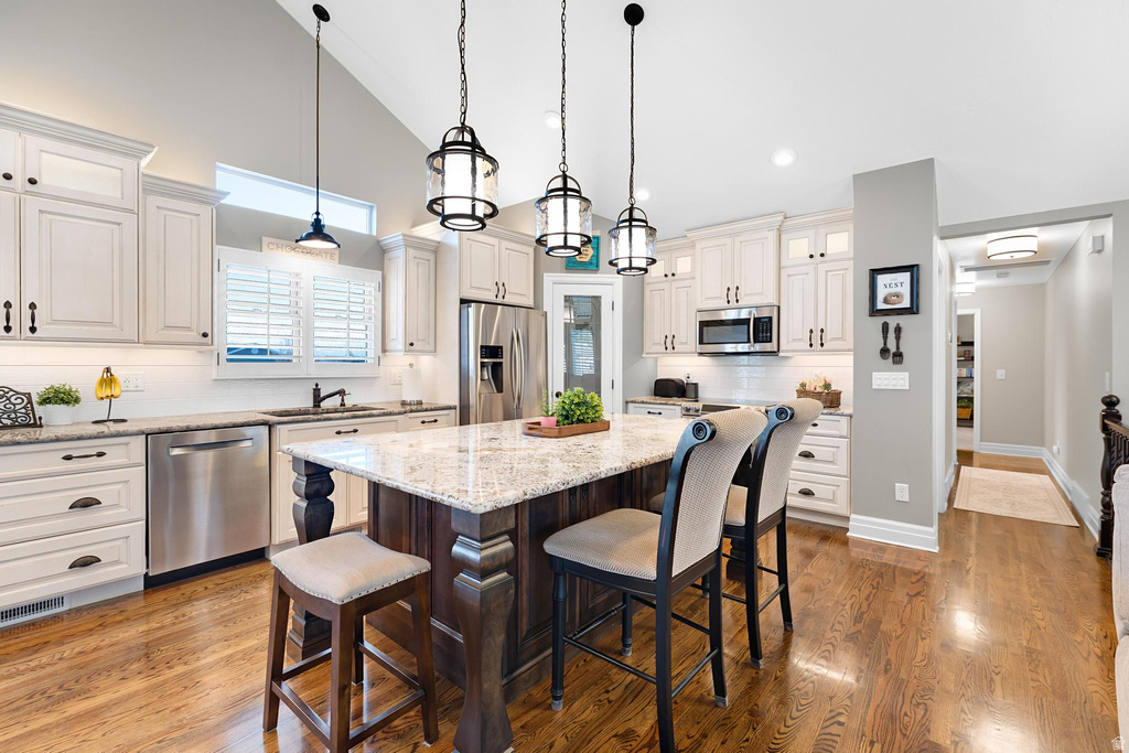 12243 S JANICE DR Riverton, UT 84065