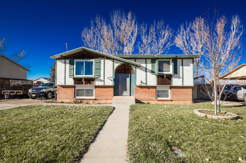 1230 S BIRCH AVE Roosevelt, UT 84066