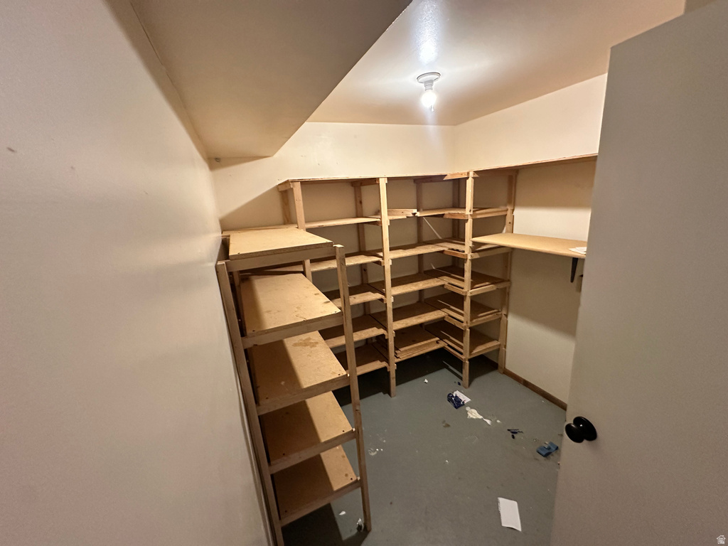 1230 S BIRCH AVE Roosevelt, UT 84066