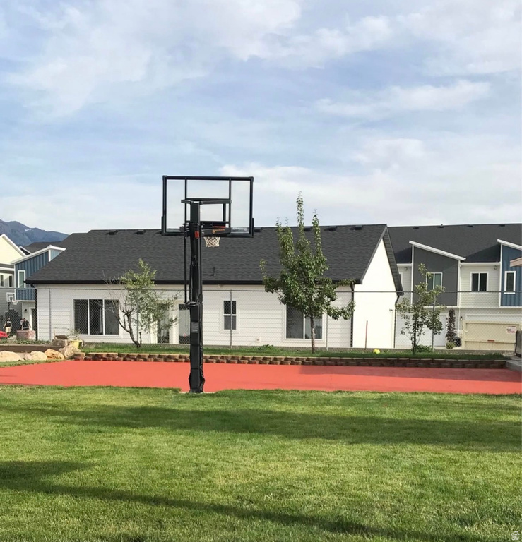 265 E 1900 N North Ogden, UT 84414