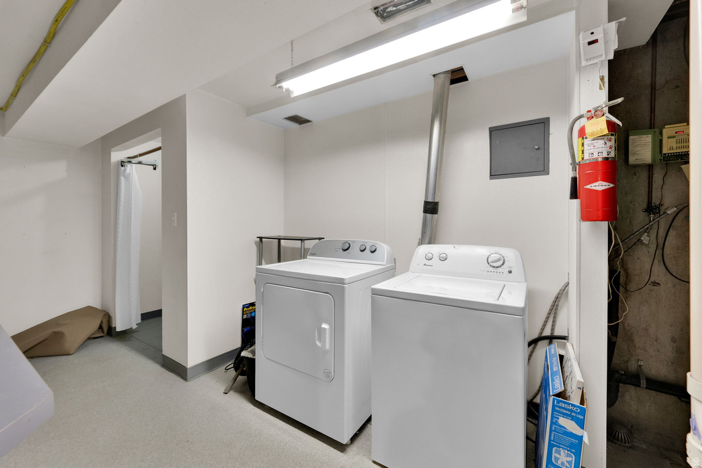 5346 S QUEENSWOOD DR Taylorsville, UT 84129