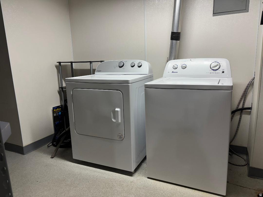 5346 S QUEENSWOOD DR Taylorsville, UT 84129