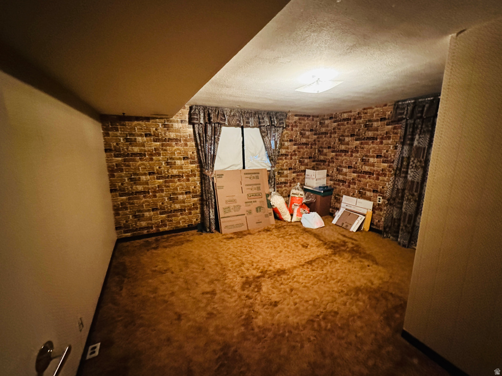 2877 E DELSA DR Holladay, UT 84124