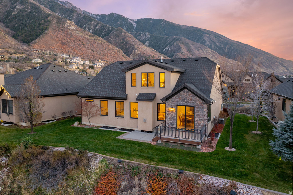2993 E SCENIC VALLEY LN Sandy, UT 84092
