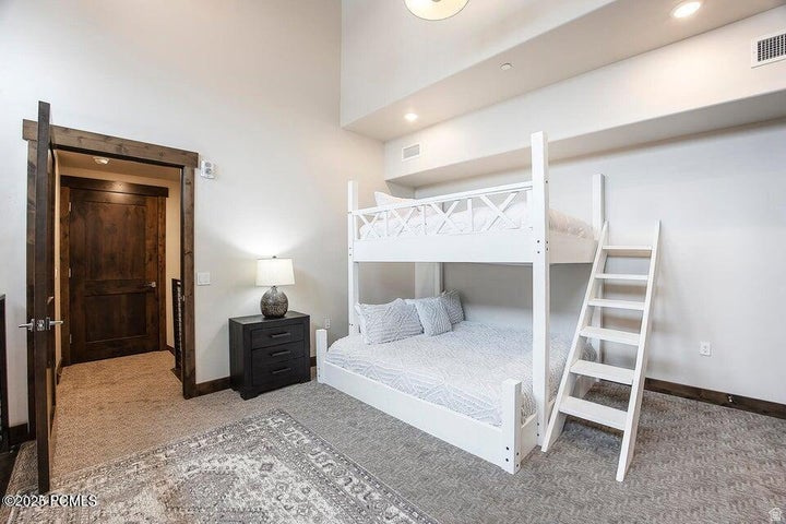 3703 BLACKSTONE DR #307 Park City, UT 84098