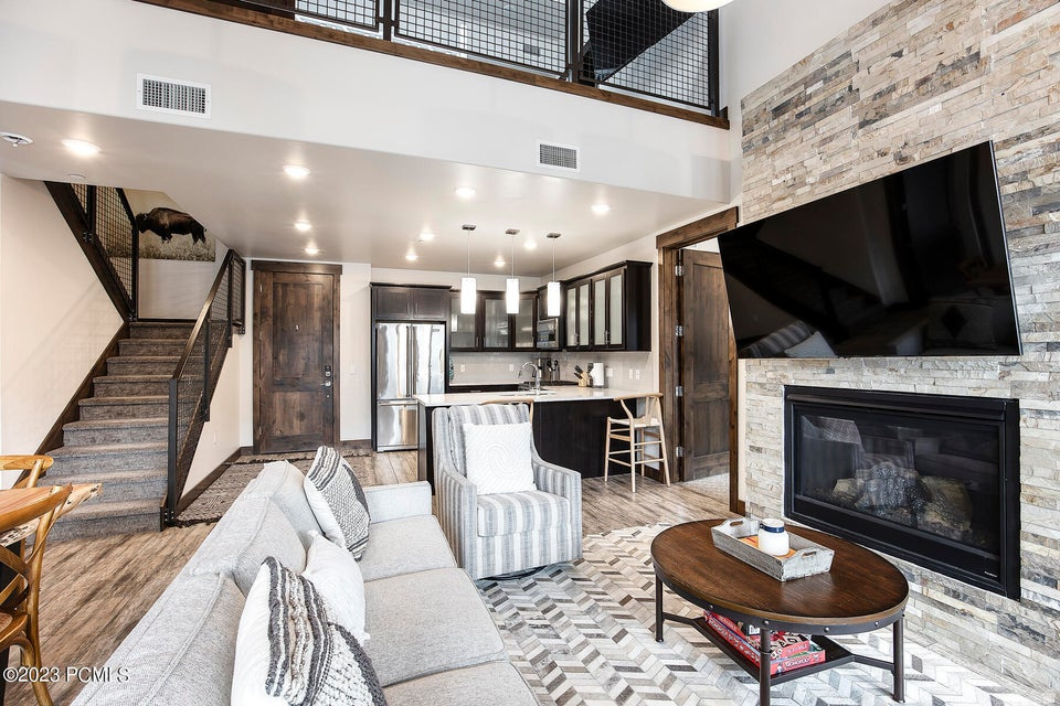 3703 BLACKSTONE DR #307 Park City, UT 84098