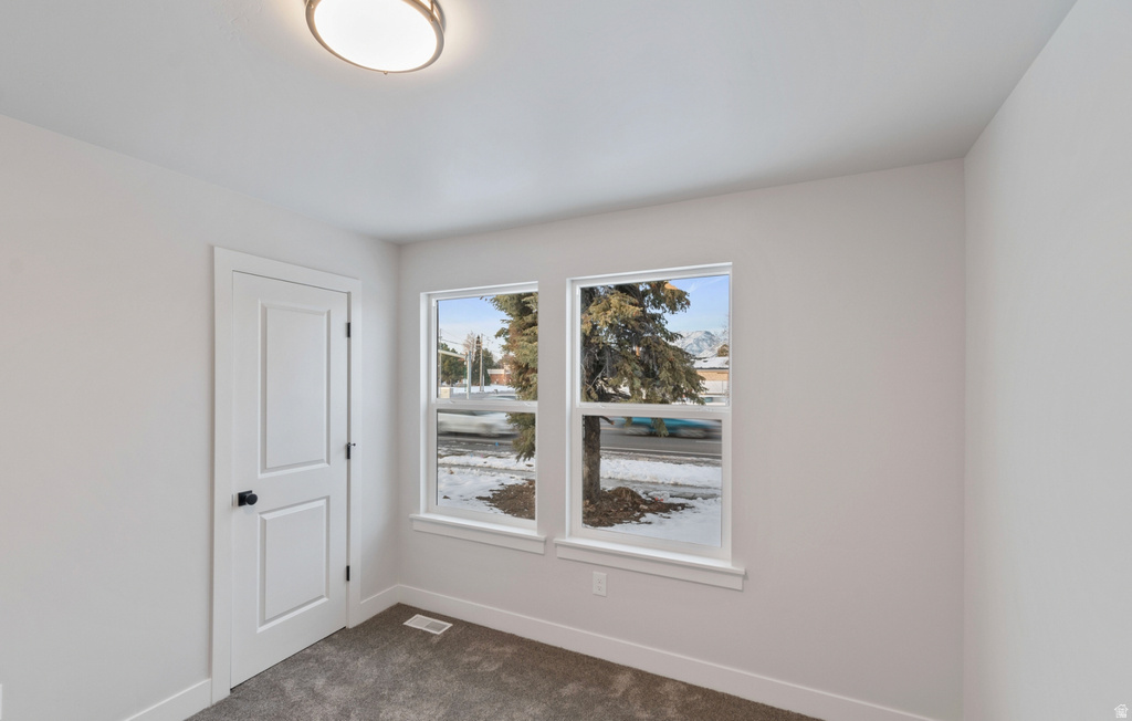 5947 W 4600 S Hooper, UT 84315