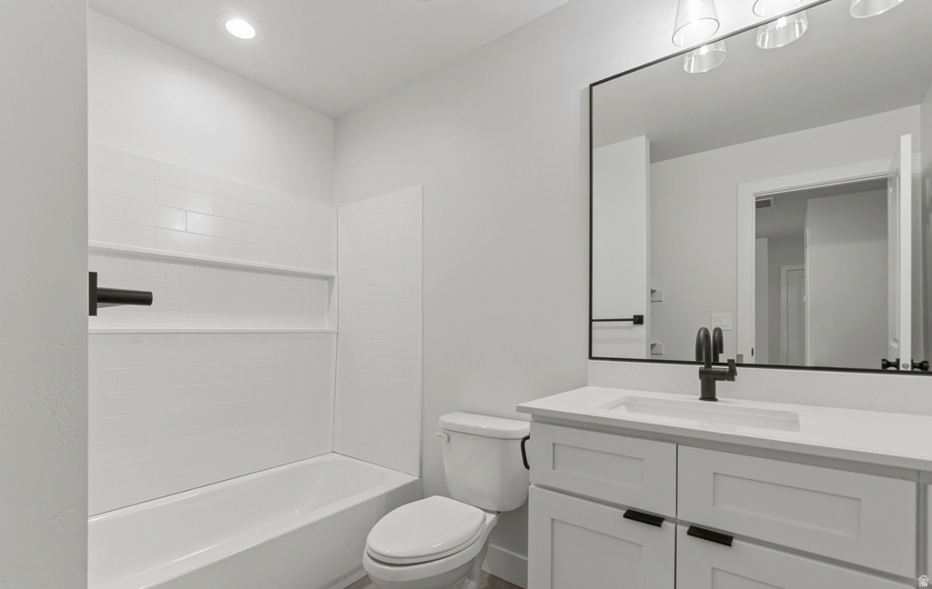 5947 W 4600 S Hooper, UT 84315