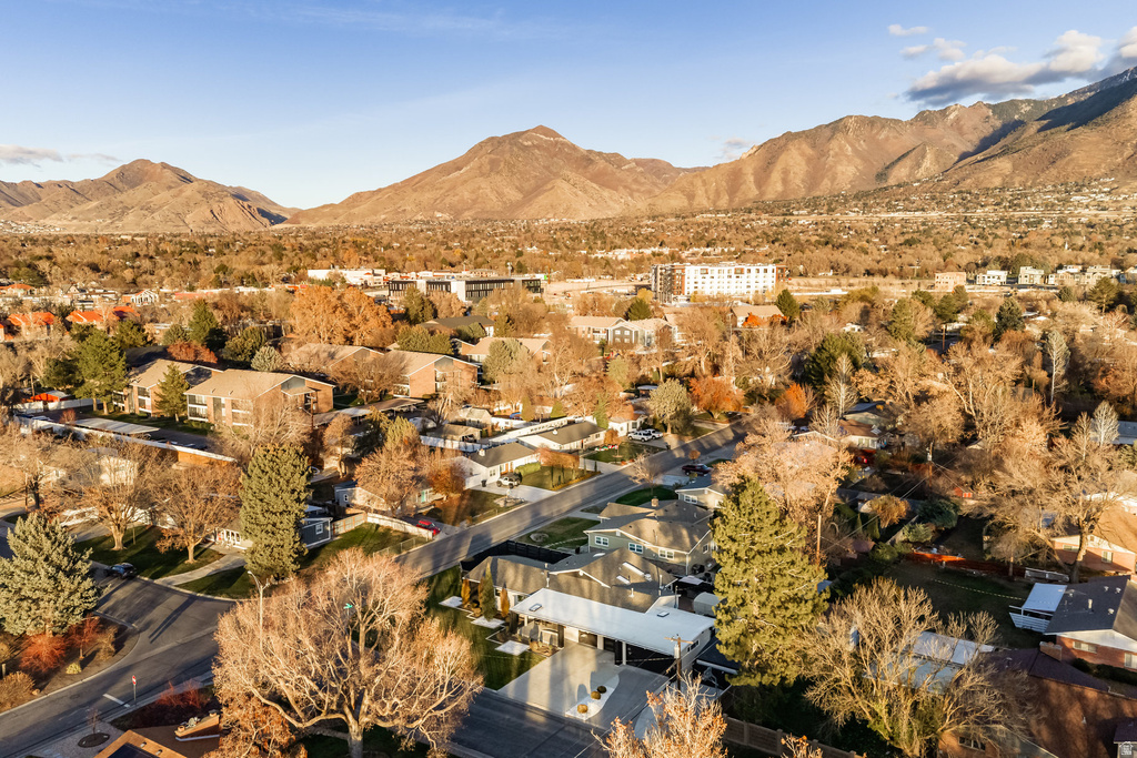 4971 S WESTMOOR RD Holladay, UT 84117