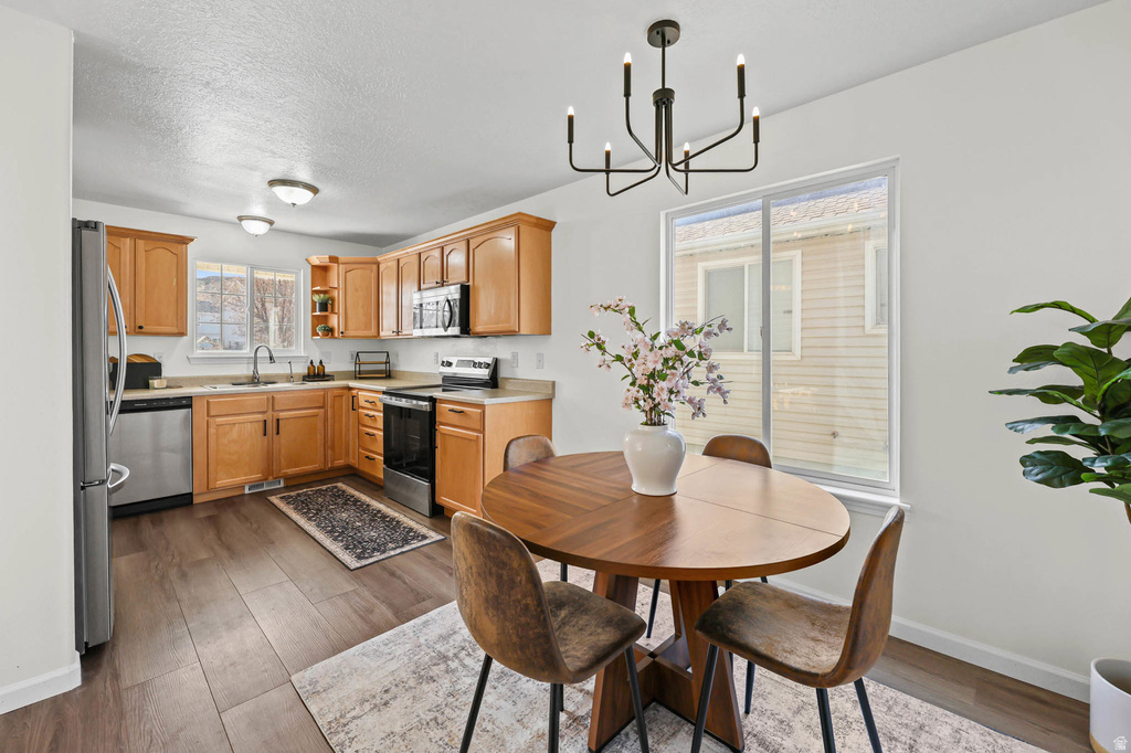 7847 N SADDLEBACK DR Eagle Mountain, UT 84005