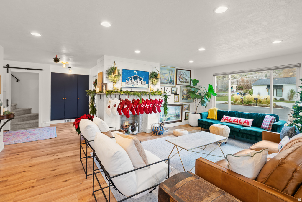 106 S 100 E Farmington, UT 84025