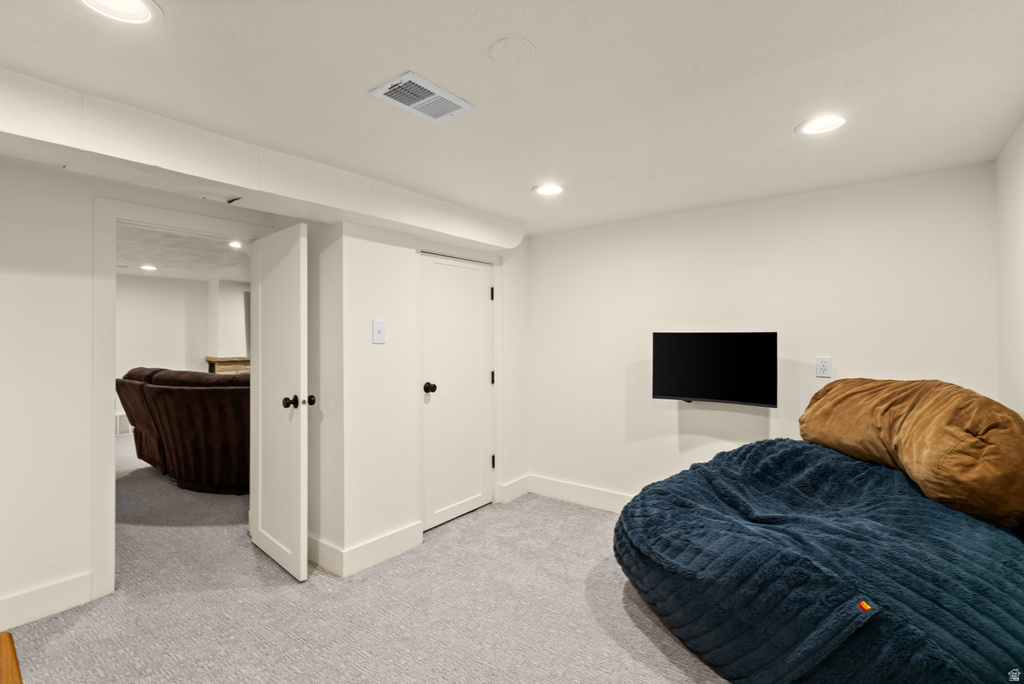 106 S 100 E Farmington, UT 84025