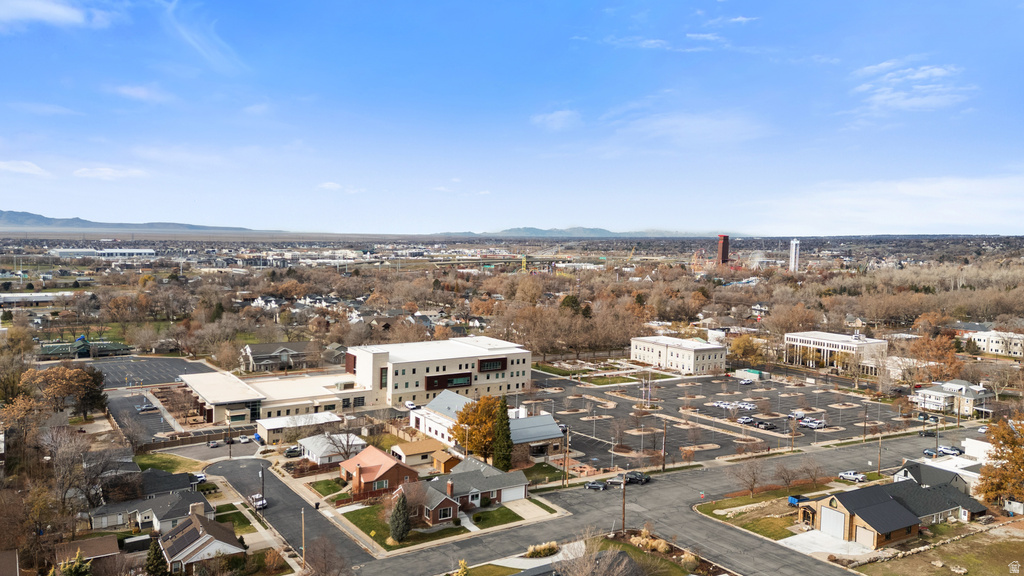 106 S 100 E Farmington, UT 84025