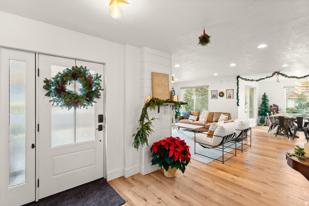 106 S 100 E Farmington, UT 84025