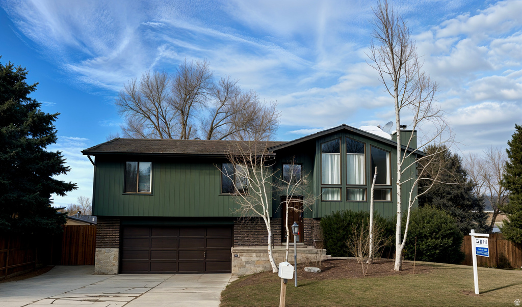 8888 S RENEGADE RD Sandy, UT 84093