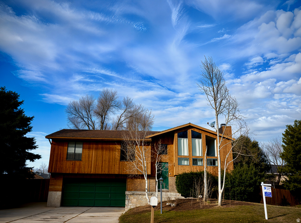 8888 S RENEGADE RD Sandy, UT 84093