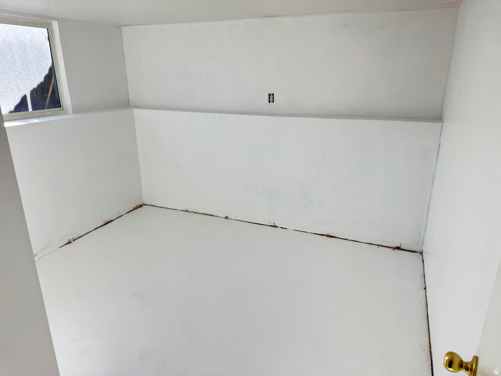 2093 W CHATEAU AVE Taylorsville, UT 84129