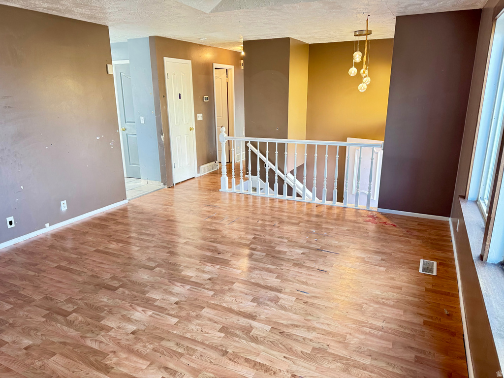 2093 W CHATEAU AVE Taylorsville, UT 84129