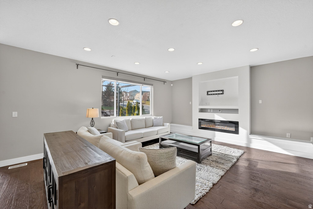 1907 S CENTENNIAL BLVD Saratoga Springs, UT 84045