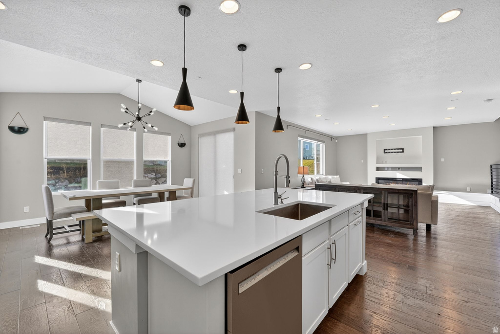 1907 S CENTENNIAL BLVD Saratoga Springs, UT 84045