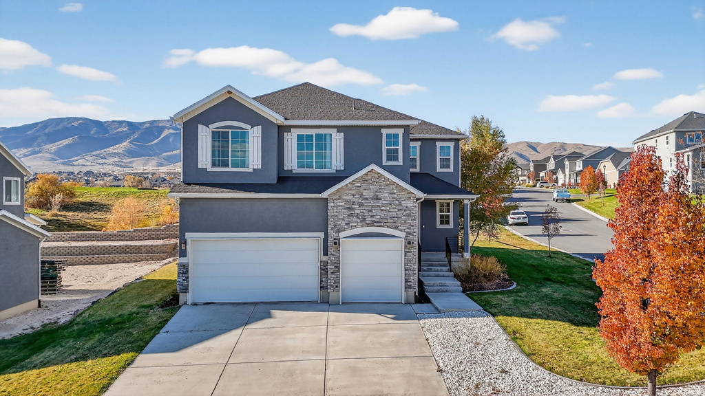 1907 S CENTENNIAL BLVD Saratoga Springs, UT 84045