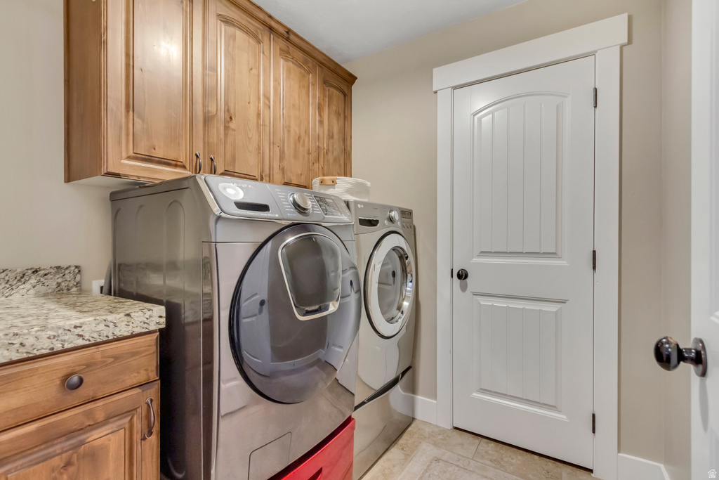 12447 S CHEVAL CT Herriman, UT 84096