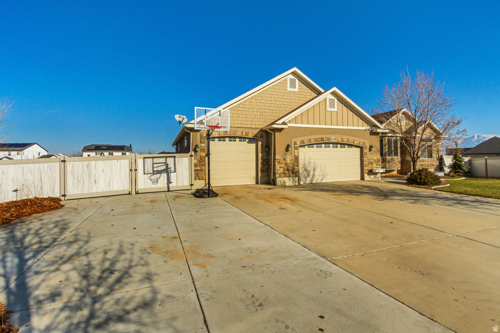 12447 S CHEVAL CT Herriman, UT 84096
