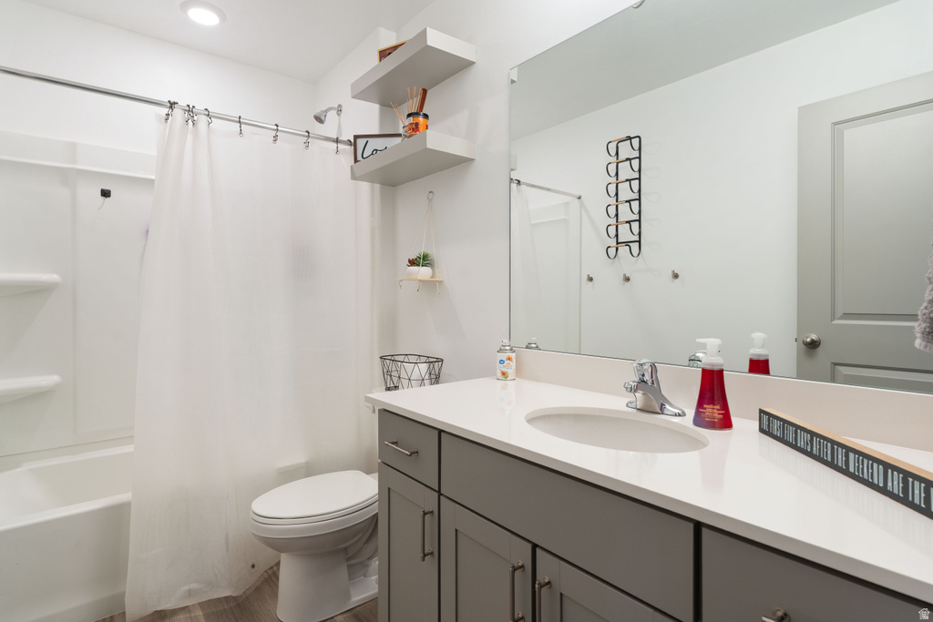 1832 E EAGLE VIEW LN Eagle Mountain, UT 84005