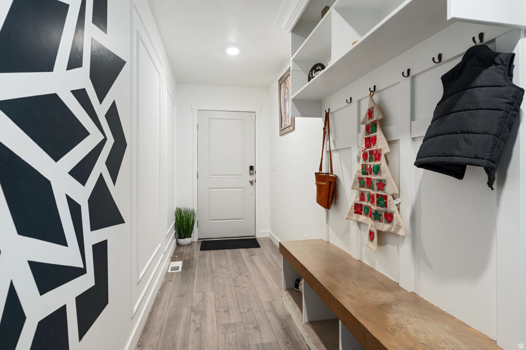 1832 E EAGLE VIEW LN Eagle Mountain, UT 84005