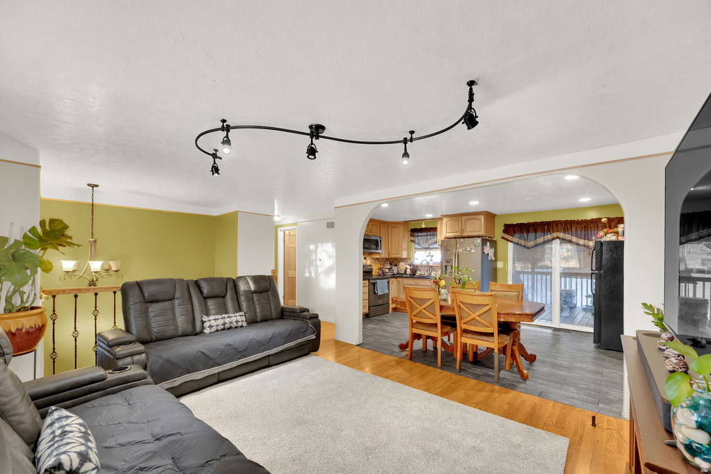 610 N 100 W Tooele, UT 84074