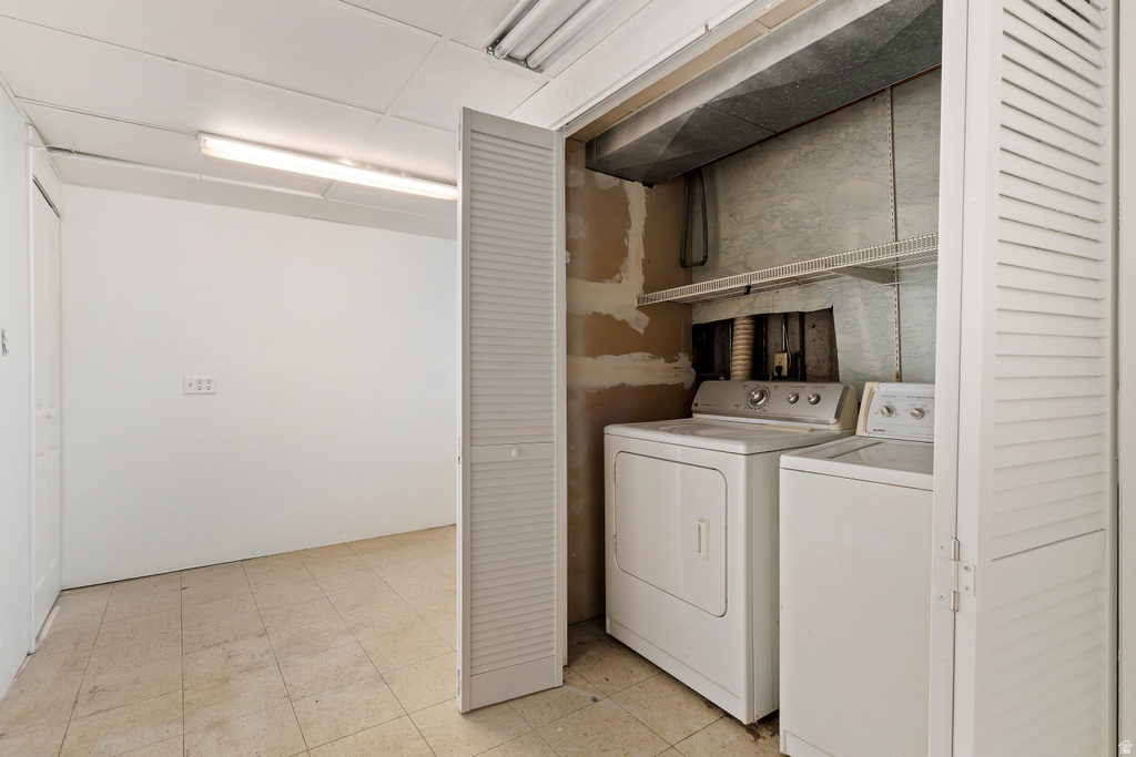 6925 S LEXINGTON DR West Jordan, UT 84084