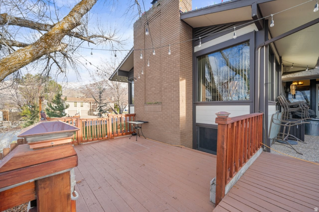 796 NANCY DR South Ogden, UT 84403