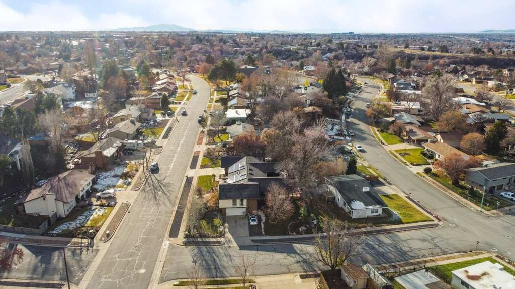 796 NANCY DR South Ogden, UT 84403