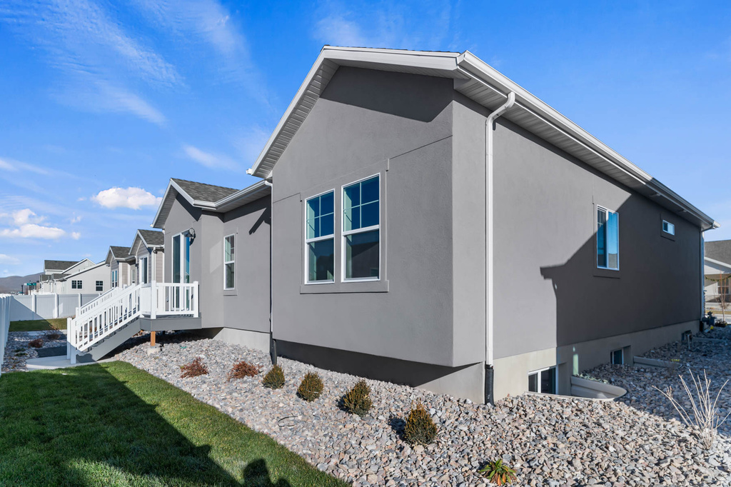 6587 N BALD KNL Eagle Mountain, UT 84005