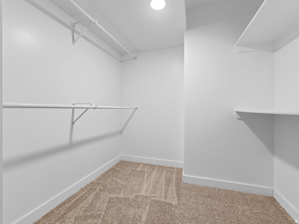 1077 S RED BARN VIEW DR Santaquin, UT 84655