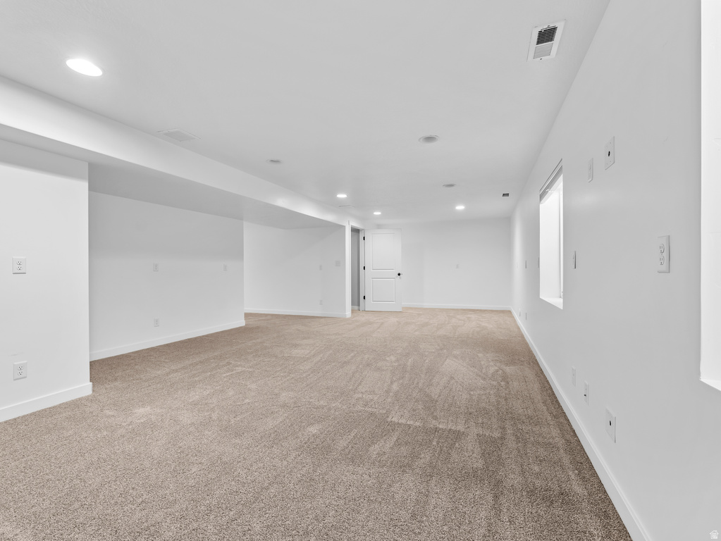 1077 S RED BARN VIEW DR Santaquin, UT 84655