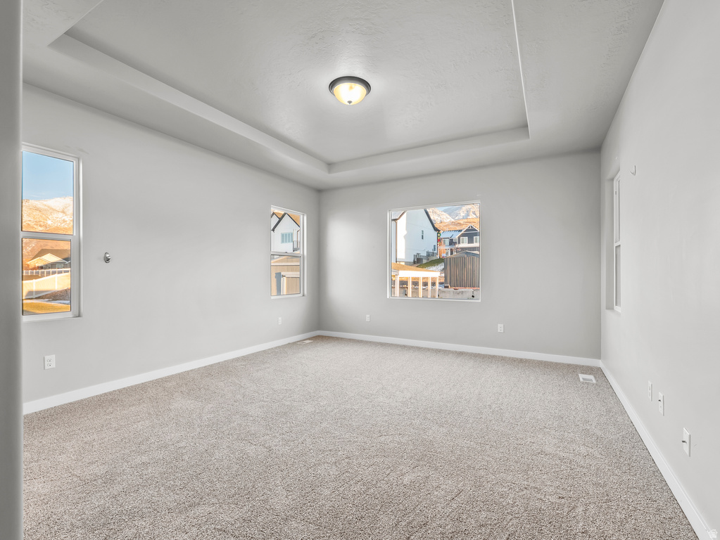 1077 S RED BARN VIEW DR Santaquin, UT 84655