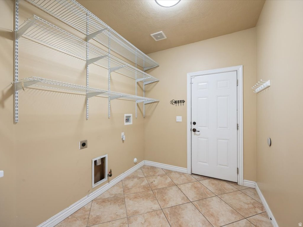 1579 S 740 E Lehi, UT 84043