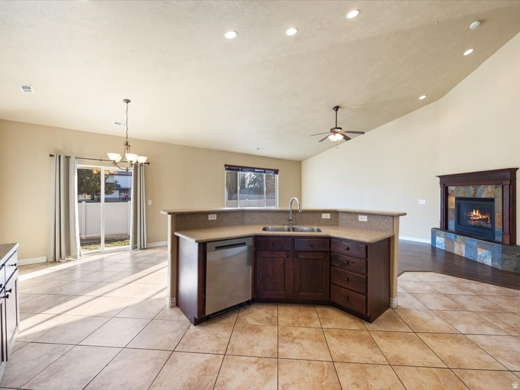 1579 S 740 E Lehi, UT 84043