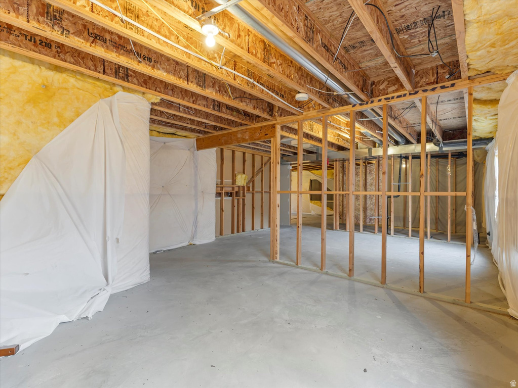 464 E WINCHESTER DR Stansbury Park, UT 84074